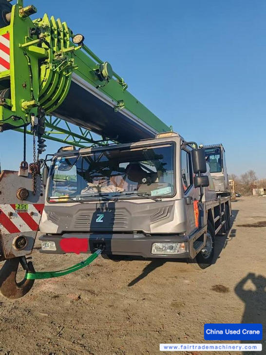 Buy Zoomlion ZTC251VE562 Used Crane Buy Zoomlion ZTC251VE562 Used Crane